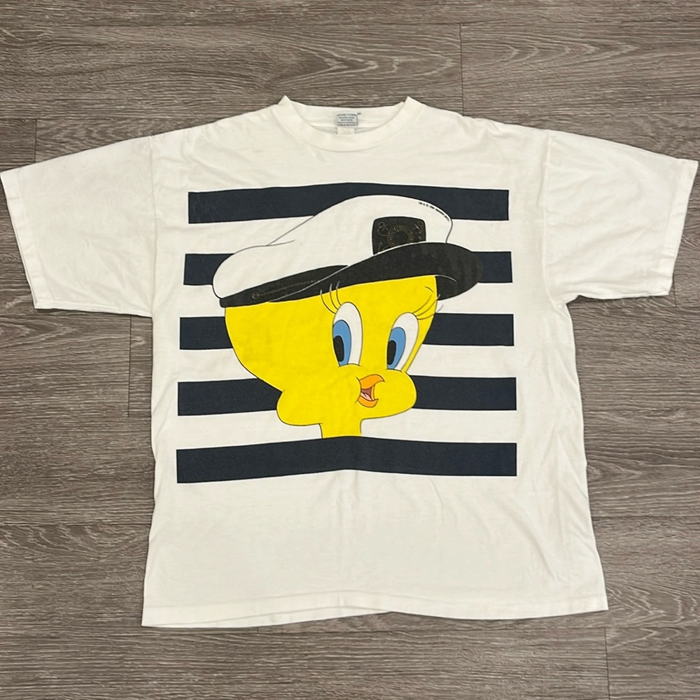 Looney Tunes shirt